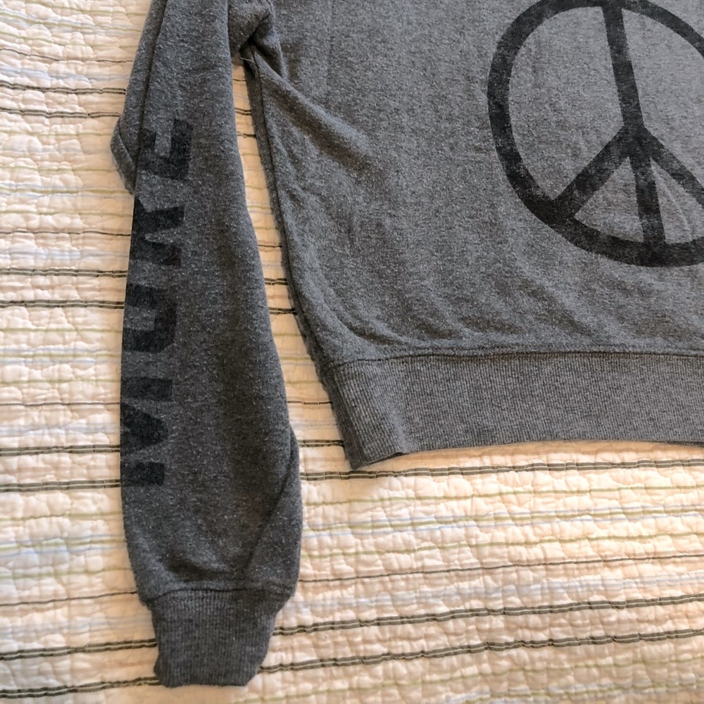 Cropped Sweatshirt “Peace”